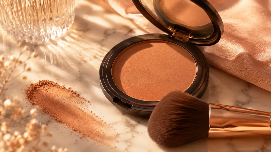 Bronzer Ne İşe Yarar? Nasıl Sürülür?